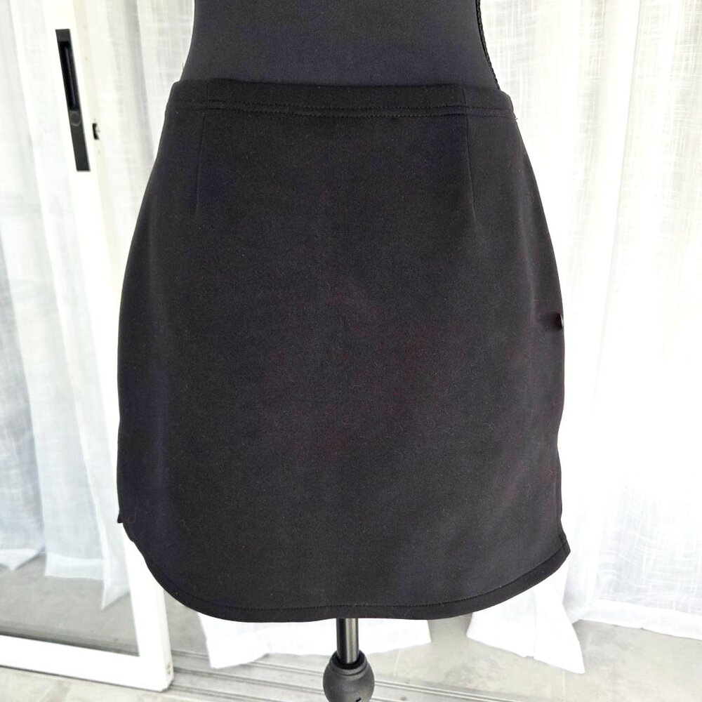 🖤 VINTAGE 90s EXPRESS Black Stretch Mini Skirt 🖤 - Picture 2 of 3